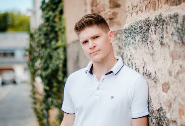 „Wie es ist, normal zu sein, merkt man erst, wenn all­tägliche Dinge nicht mehr möglich sind.“
